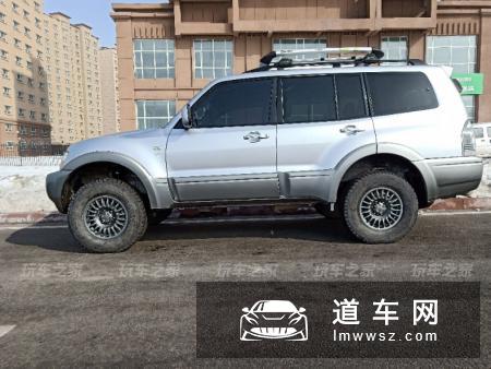 三菱帕杰罗V73改装轮毂 升高避震