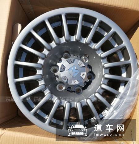 三菱帕杰罗V73改装轮毂 升高避震