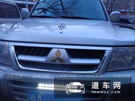 三菱帕杰罗V73改装轮毂 升高避震