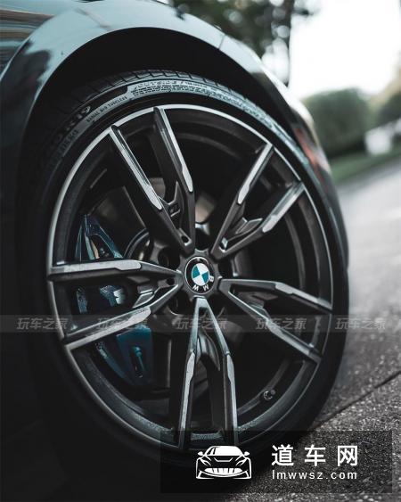 全新一代宝马M340i（G20）改装案例 轮毂升级轮胎加宽