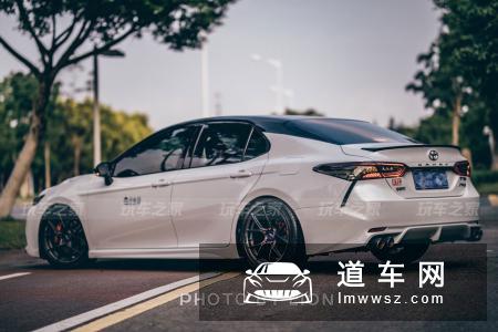 不走汽配城风格，八代凯美瑞姿态改装案例