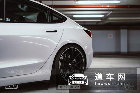 特斯拉Model 3改装20寸BBS轮毂 KW绞牙避震