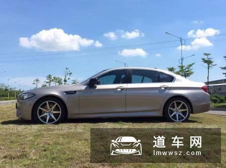 宝马528Li改装案例 M5包围 19寸轮毂轮胎