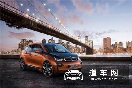 全新一代宝马M340i（G20）改装案例 轮毂升级轮胎加宽