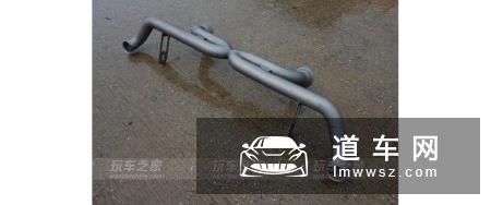 买了跑车怎么能不浪？奥迪R8改装后撩妹更简单