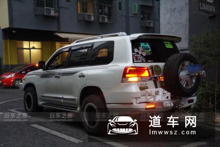 丰田兰德酷路泽柴油版2寸升高 前后杠改装