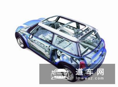 车友提哈弗H9后马上就开始改装，升高2寸减震提高越野能力