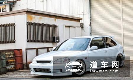 思域加价改提本田XRV，车友精心改装后成为迷人的低趴背包客